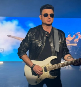 Yakışıklı Müzisyen Eren ÇIRALAR ile Söyleşi